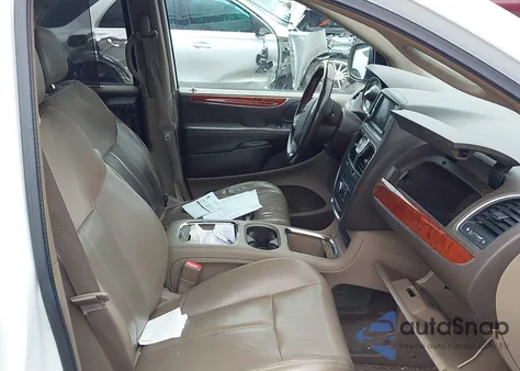 2014 Chrysler Town & Country Limited z USA, uszkodzony, nr VIN 2C4RC1GG3ER195337